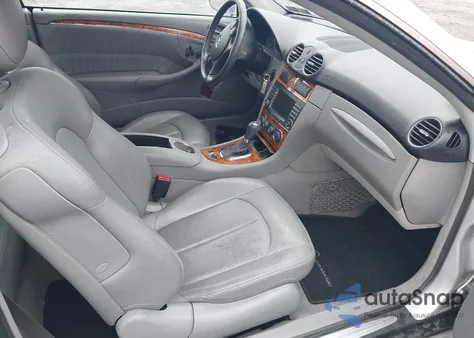 2006 Mercedes-Benz Clk 350 из США, поврежденный, VIN WDBTK56G96T070630